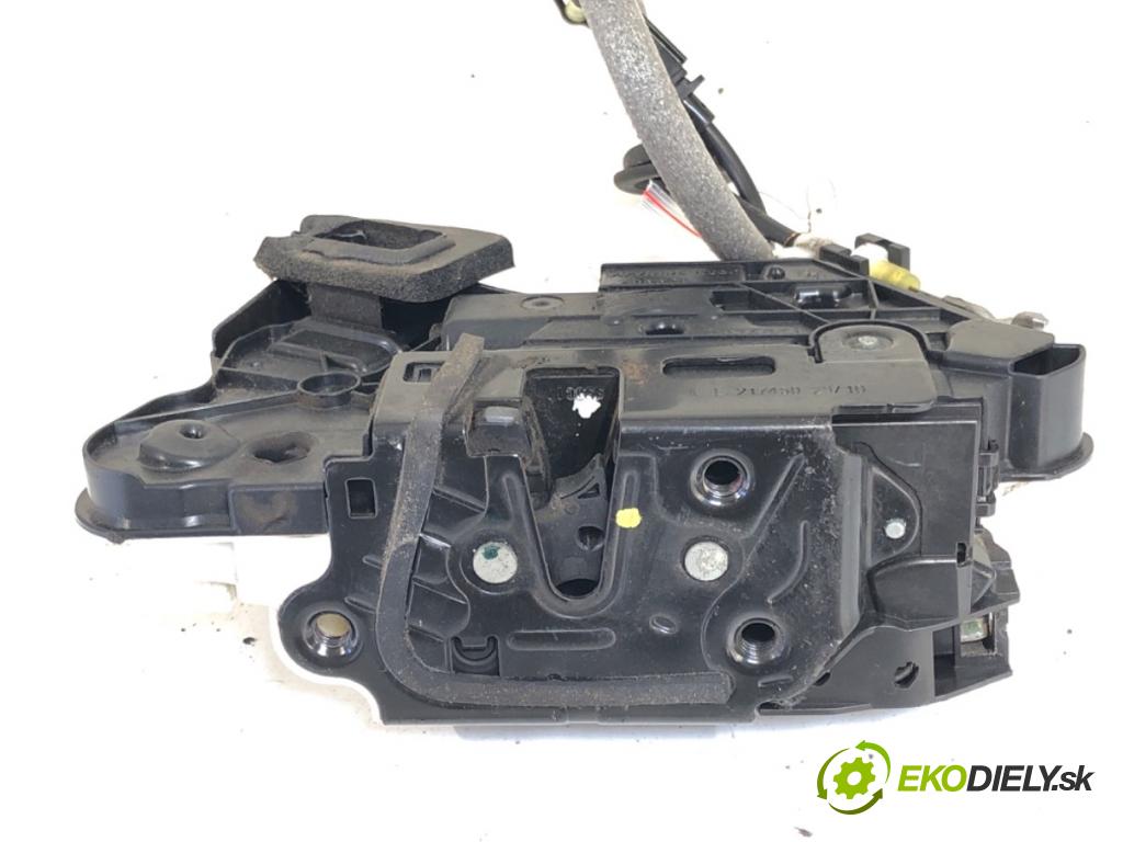 VW POLO V liftback 2011 66 kW 1.6 TDI 1598 zámok dveře levý přední část 5K1837015B