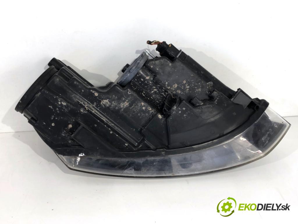 VW POLO V liftback 2011 66 kW 1.6 TDI 1598 Svetlomet ľavy predný