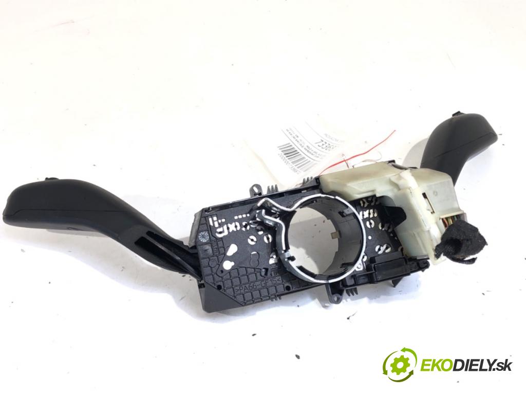 VW POLO V liftback 2011 66 kW 1.6 TDI 1598 Prepínač kombinovaný 6Q0953503EJ (Prepínacie páčky pod volantom)