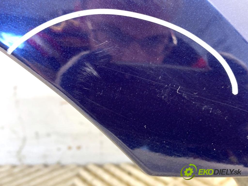 VW POLO V liftback 2011 66 kW 1.6 TDI 1598 blatník pravý přední část