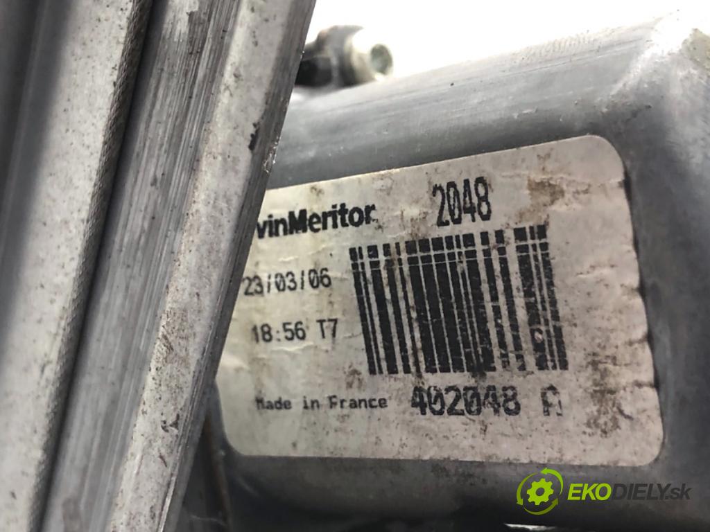 RENAULT SCÉNIC II nadwozie wielkoprzestrzenne (MPV) 2006 78 kW 1.5 dCi (JM1E, JM16) 1461 mechanismus okna pravý zadní část