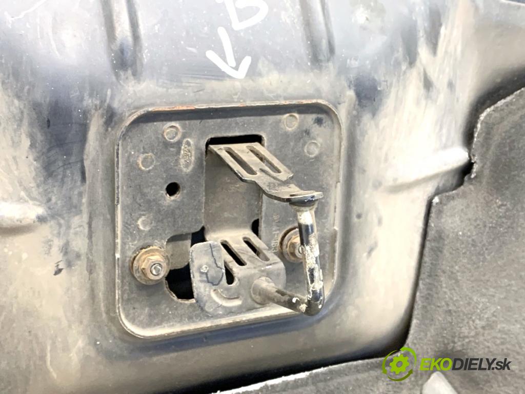 FORD KUGA I SUV 2008 100 kW 2.0 TDCi 4x4 1997 kapota  (Kapoty)