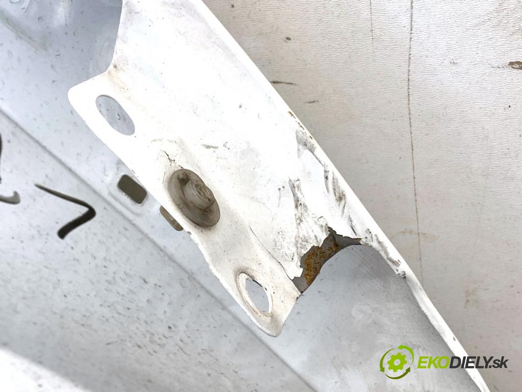 TOYOTA AYGO II liftback 2015 51 kW 1.0 (KGB40) 998 blatník levý přední část