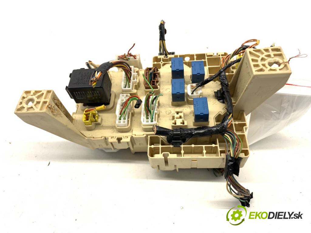 OPEL AGILA liftback 2009 63 kW 1.2 (F68) 1242 modul BSI 36770-51K41 (Pojistkové skříňky)