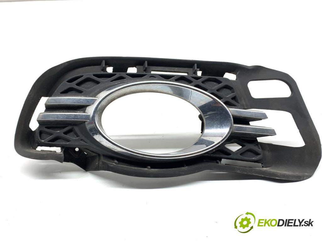 MERCEDES-BENZ S204 Kombi 2008 125 kW C 220 CDI (204.208) 2148 mří nárazníka levý přední část 2048852523