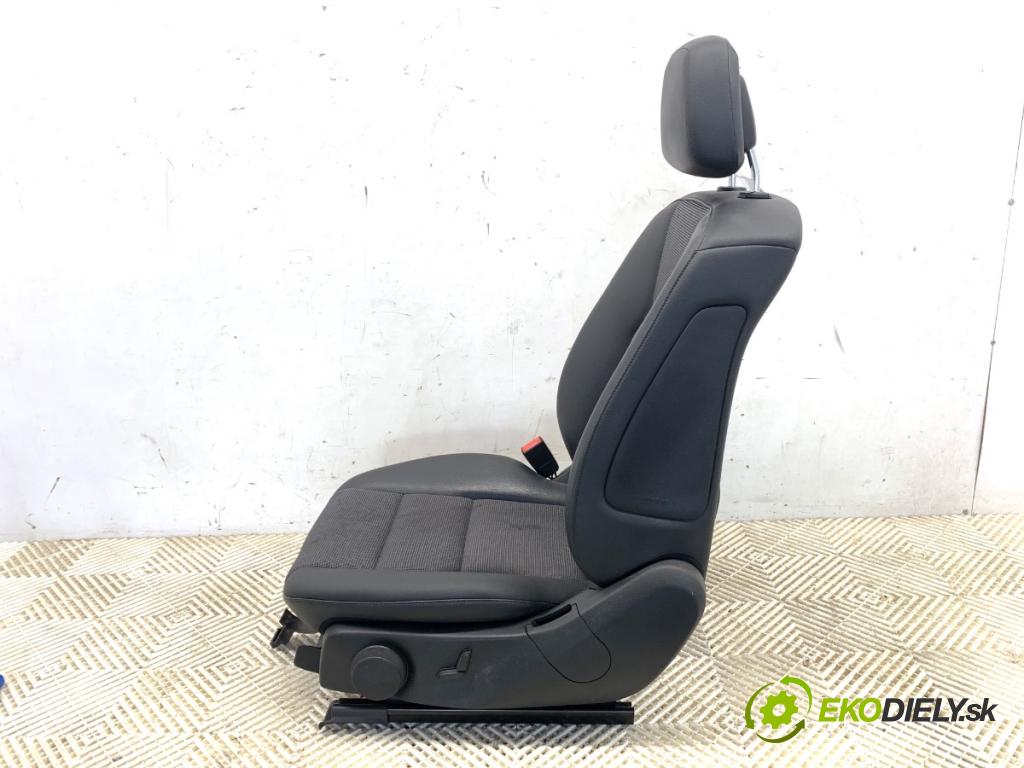 MERCEDES-BENZ S204 Kombi 2008 125 kW C 220 CDI (204.208) 2148 Sedadlo ľavy predný