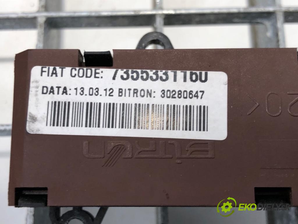 PEUGEOT BOXER II Skrzynia 2012 96 kW 2.2 HDi 130 2198 Spínač svetiel výstražných (núdzových) 7355331160 (Prepínacie páčky pod volantom)