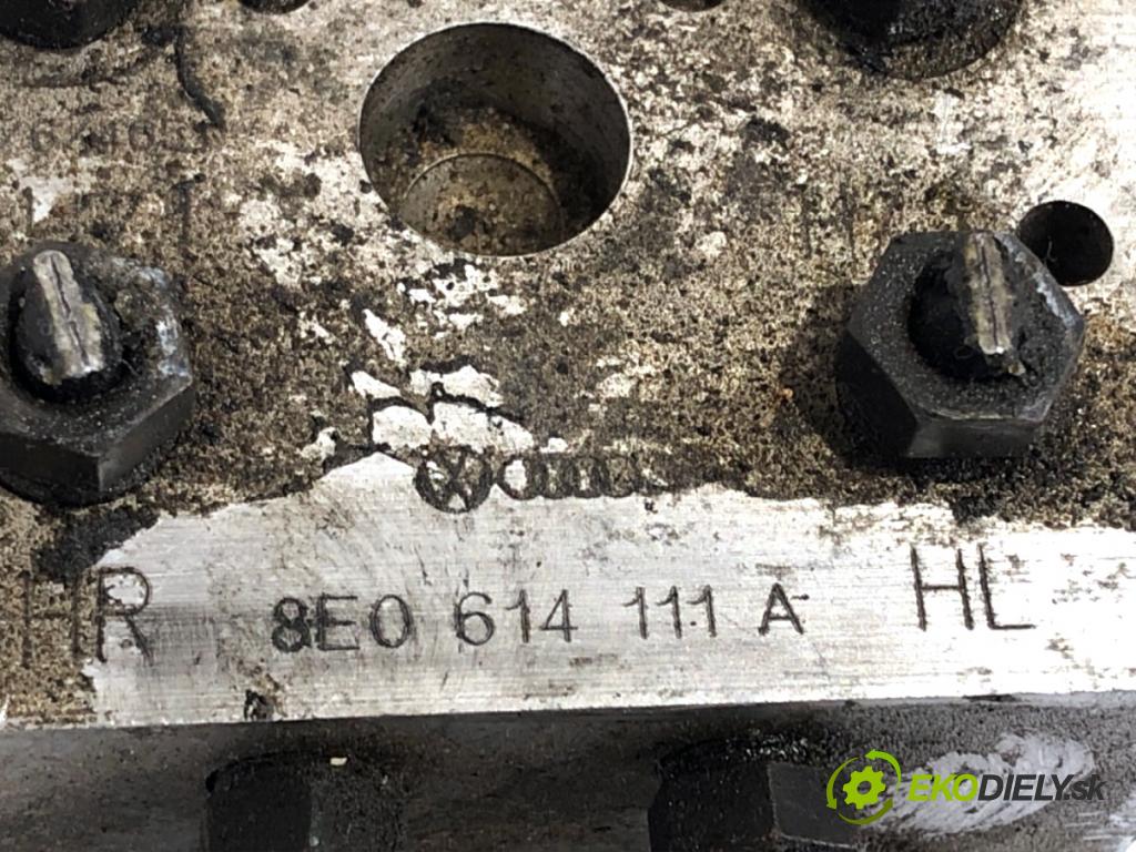 AUDI A6 C5 sedan 1997 121 kW 2.4 quattro 2393 Pumpa ABS 8E0614111A (Pumpa ABS)