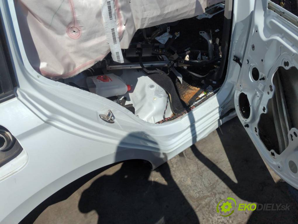SKODA OCTAVIA IV Kombi 2022 150 kW 1.4 TSI iV 1395 KAROSERIA ČTVRŤÁK blatník zadní část levý pravý práh střecha PODŁUŻNICA levý pravý