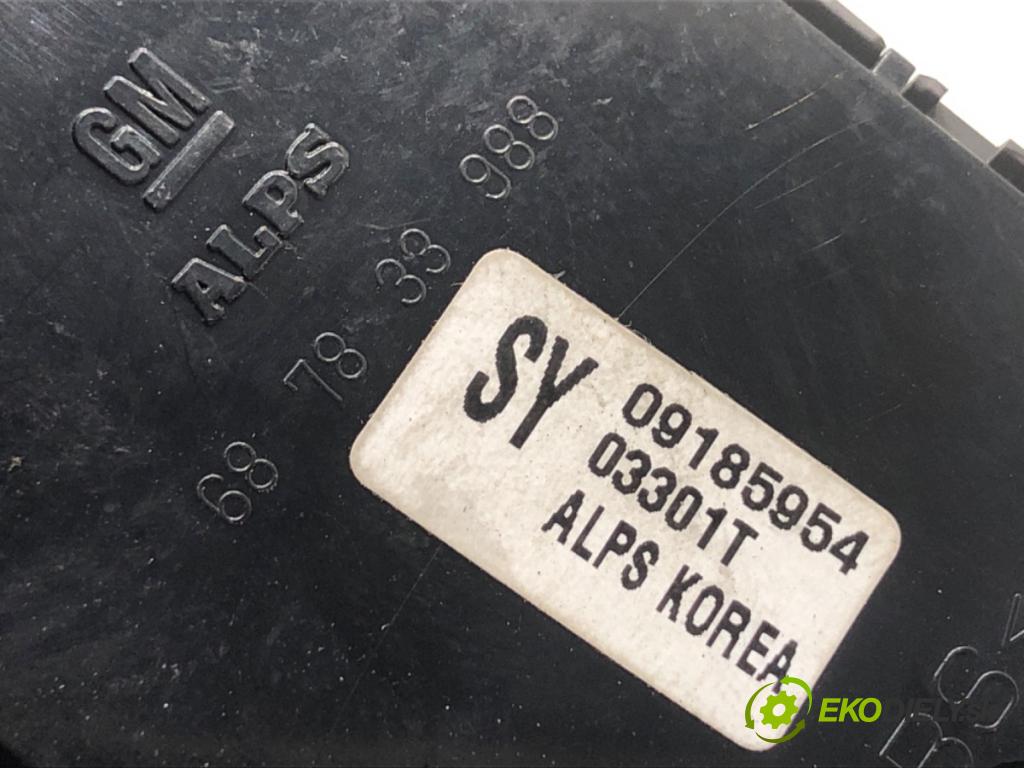 OPEL VECTRA C sedan 2004 74 kW 2.0 DTI 16V (F69) 1995 Prepínač okien 687833988 (Prepínacie páčky pod volantom)