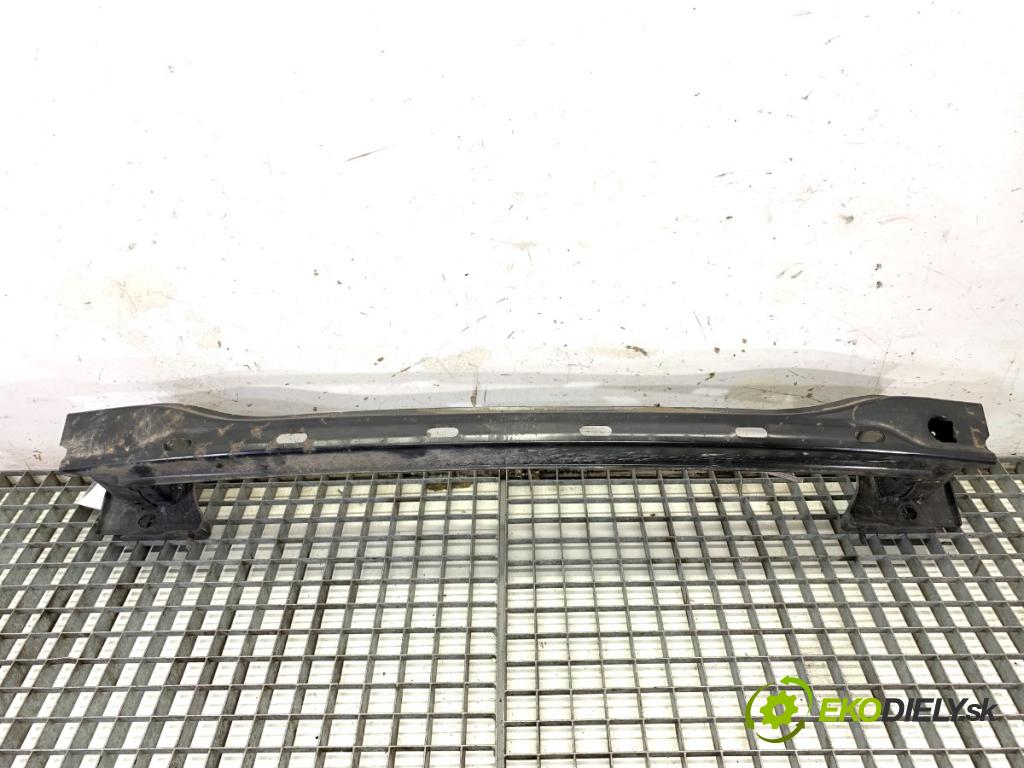 BMW F11 Kombi 2013 135 kW 520 d 1995 výztuha nárazníka zadní část 7184769 (Výztuhy zadní)