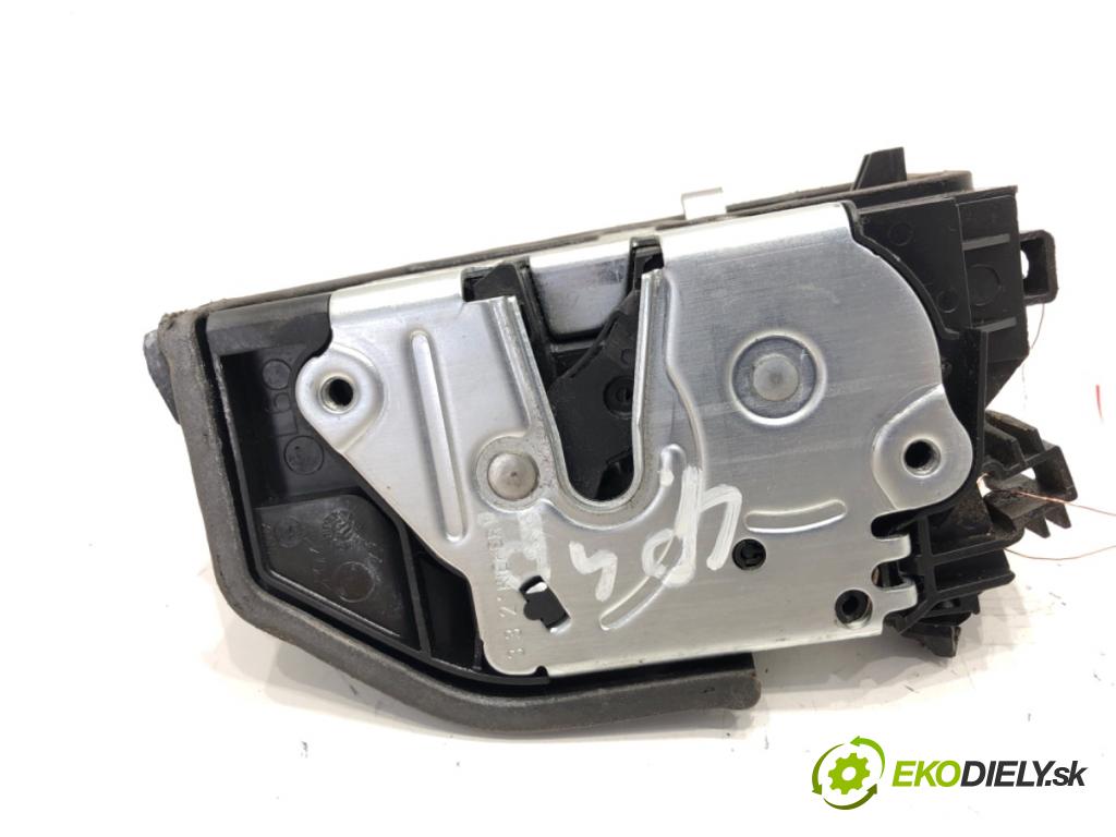 BMW F11 Kombi 2013 135 kW 520 d 1995 zámok dveře levý přední část 7229461
