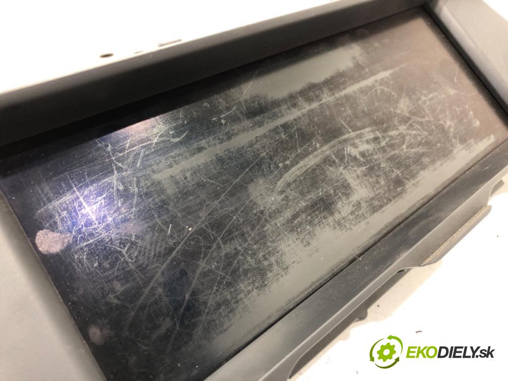 BMW F11 Kombi 2013 135 kW 520 d 1995 Dislpej 9284974 (Prístrojová doska)