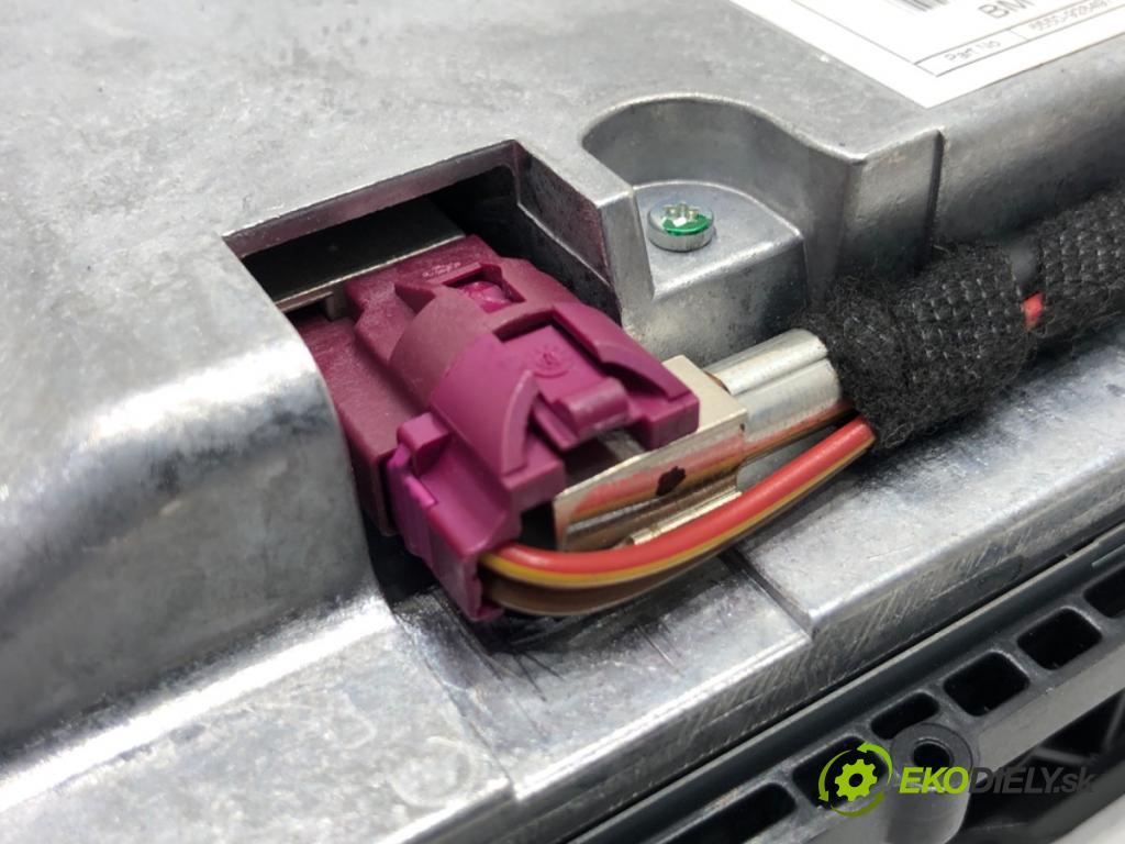 BMW F11 Kombi 2013 135 kW 520 d 1995 Dislpej 9284974 (Prístrojová doska)