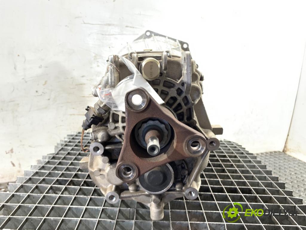 BMW F11 Kombi 2013 135 kW 520 d 1995 převodovka 1089401089 (Převodovky)