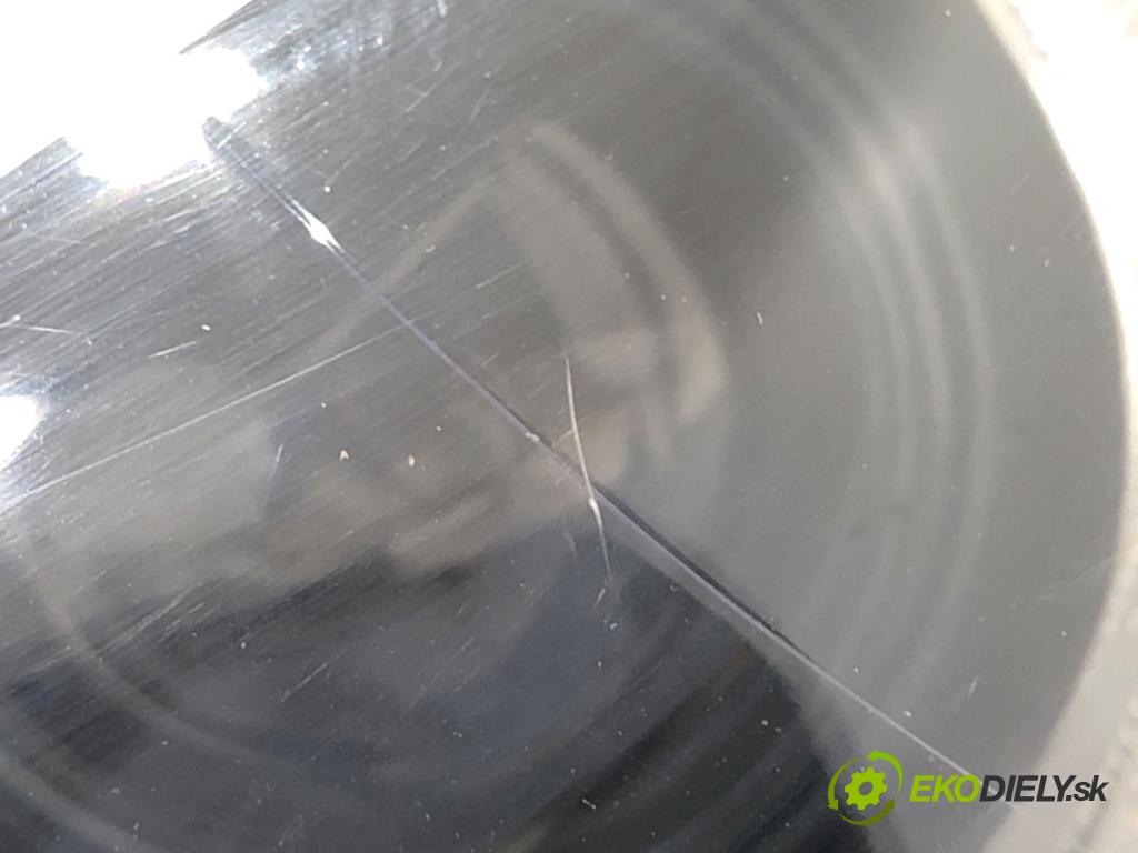 BMW F11 Kombi 2013 135 kW 520 d 1995 Svetlomet ľavy predný XENON 7203245