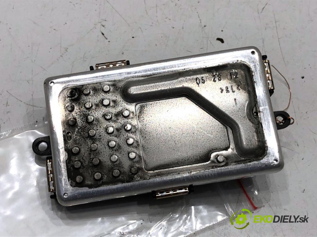 BMW F11 Kombi 2013 135 kW 520 d 1995 odpor rezistor topení vzduchu 9226780 (Odpory topení)