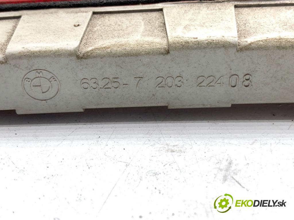 BMW F11 Kombi 2013 135 kW 520 d 1995 Svetlo brzdových svetiel 7203224