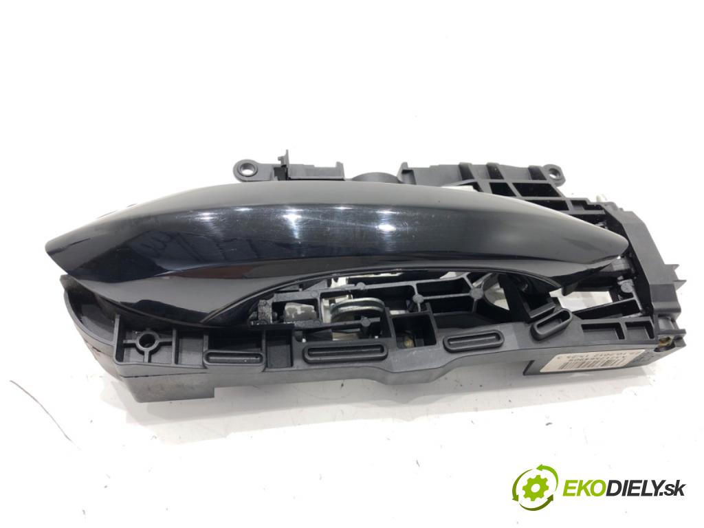BMW F11 Kombi 2013 135 kW 520 d 1995 Kľučka vonkajšia ľavy zad 