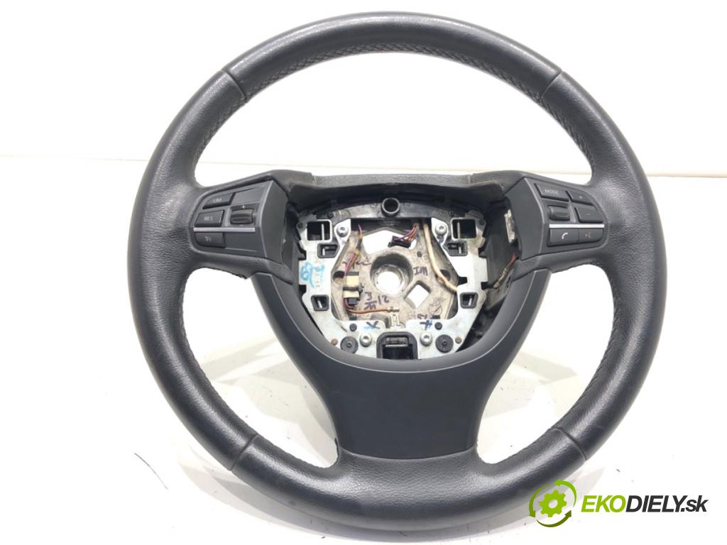BMW F11 Kombi 2013 135 kW 520 d 1995 Volant  (Volant)