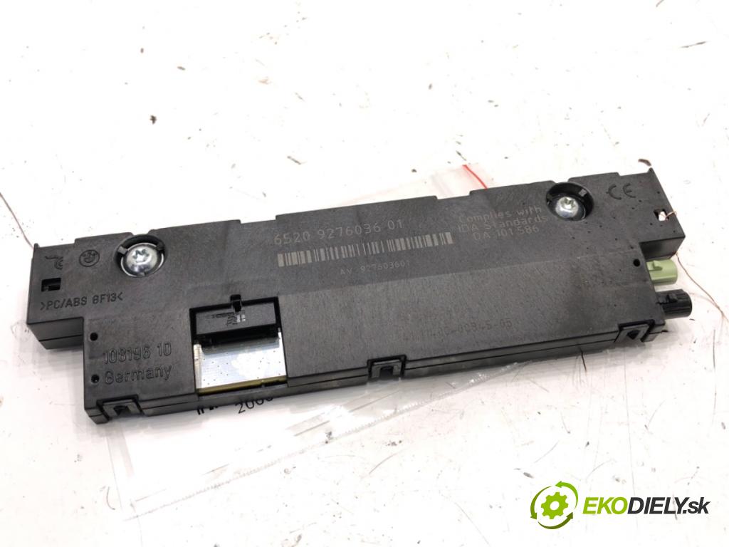 BMW F11 Kombi 2013 135 kW 520 d 1995 Zosilňovač Antenní: 9276036 (Zosilňovač)