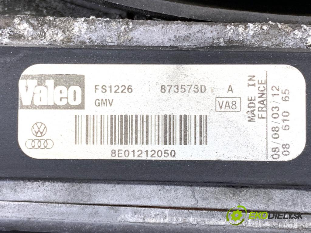 AUDI A4 B6 sedan 2003 110 kW 2.0 FSI 1984 Ventilátor chladiča 8E0121205Q (Ventilátor)