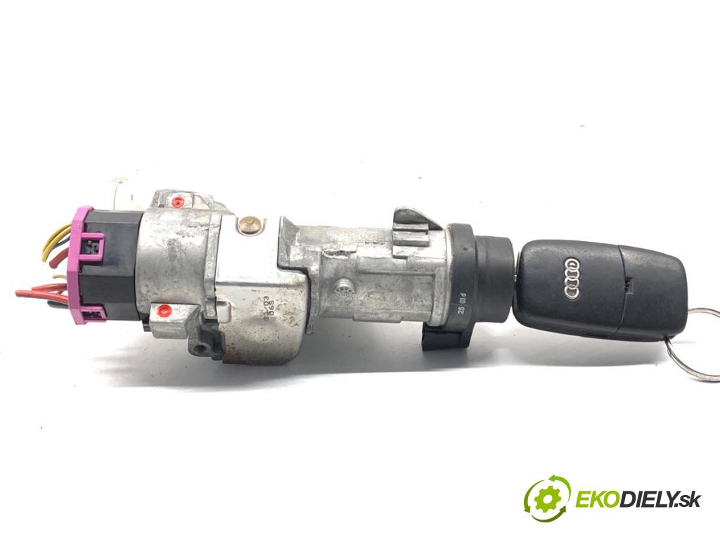 AUDI A4 B6 sedan 2003 110 kW 2.0 FSI 1984 spinačka 4B0905851G (Spínacia skrinka)