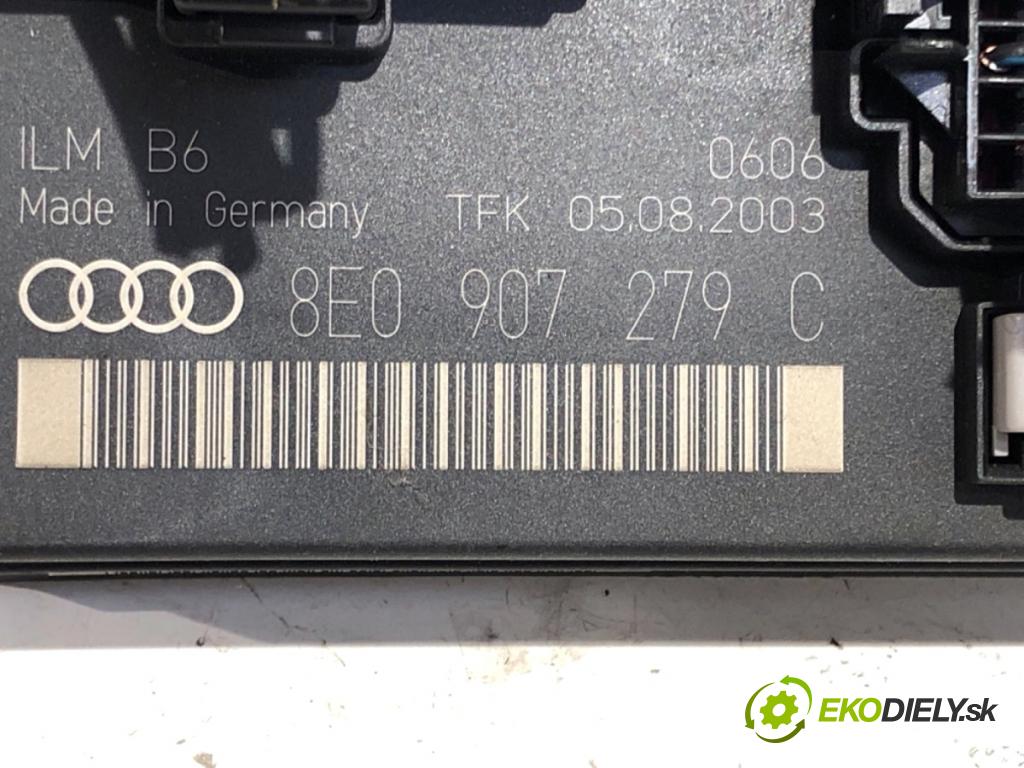 AUDI A4 B6 sedan 2003 110 kW 2.0 FSI 1984 Modul svetiel 8E0907279C (Riadiaca jednotka ostatné)
