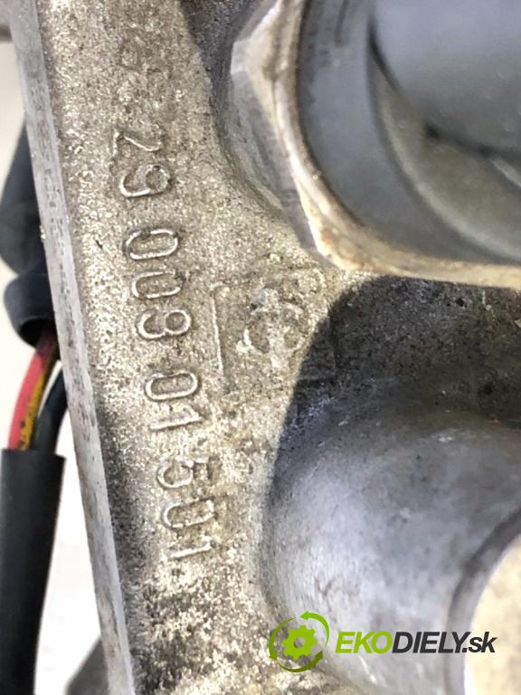 AUDI A4 B6 sedan 2003 110 kW 2.0 FSI 1984 Lišta vstrekovacia 2900901501 (Vstrekovacia lišta)