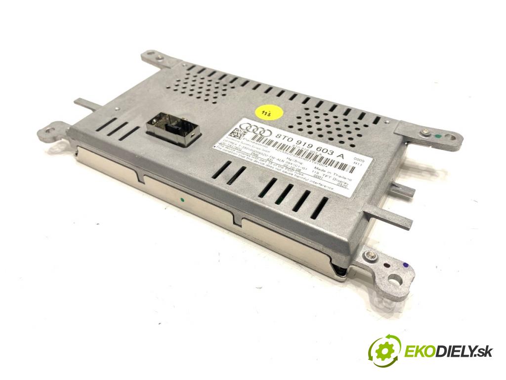 AUDI A4 B8 Kombi 2009 118 kW 1.8 TFSI 1798 Dislpej 8T0919603A (Prístrojová doska)