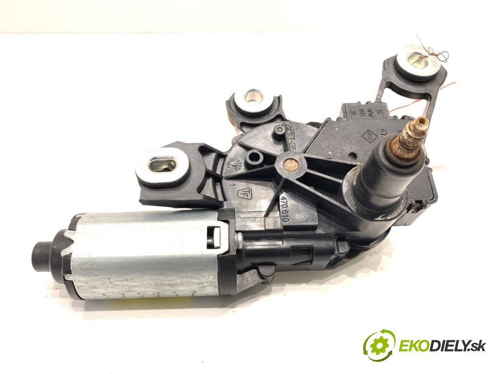 AUDI A4 B8 Kombi 2009 118 kW 1.8 TFSI 1798 motor stěračů zadní část 4F9955711C