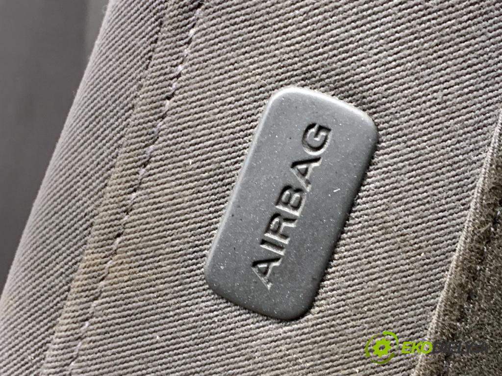 AUDI A4 B8 Kombi 2009 118 kW 1.8 TFSI 1798 Sedadlo ľavy predný
