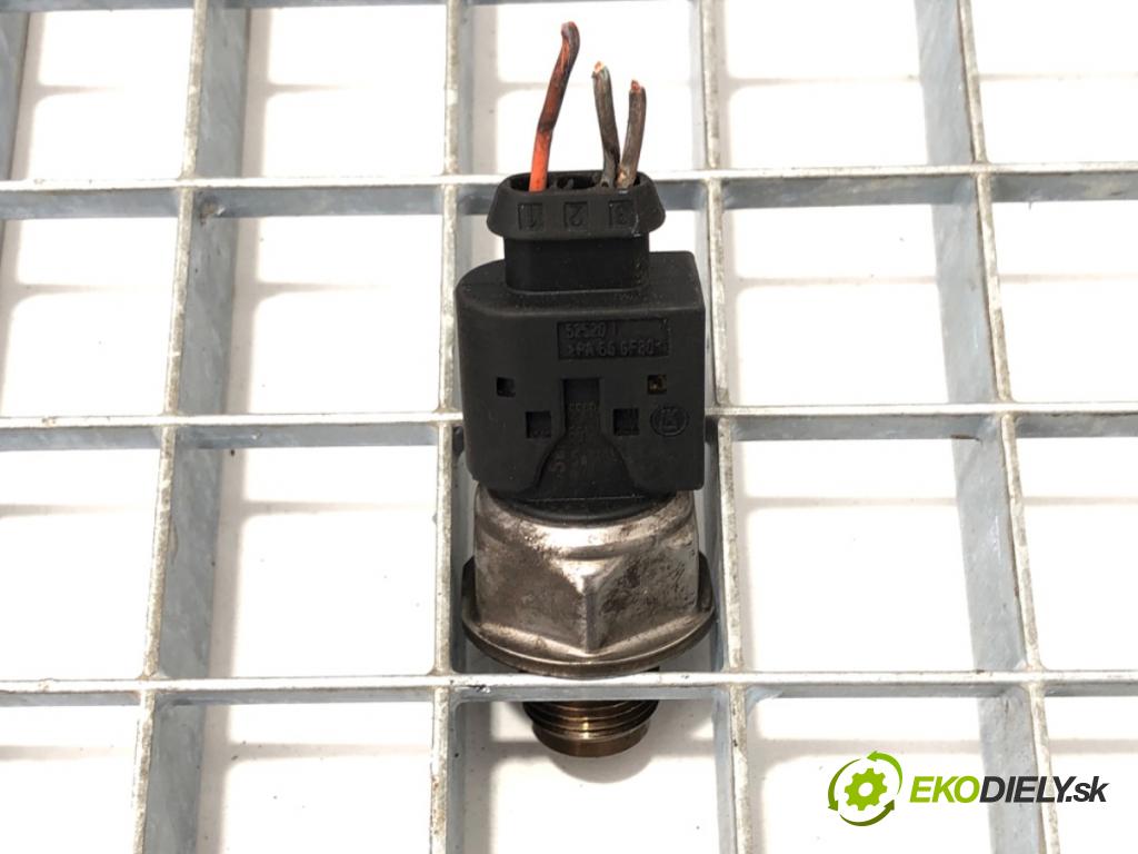 PEUGEOT BOXER II Skrzynia 2012 96 kW 2.2 HDi 130 2198 Snímač tlaku paliva  (Snímač)