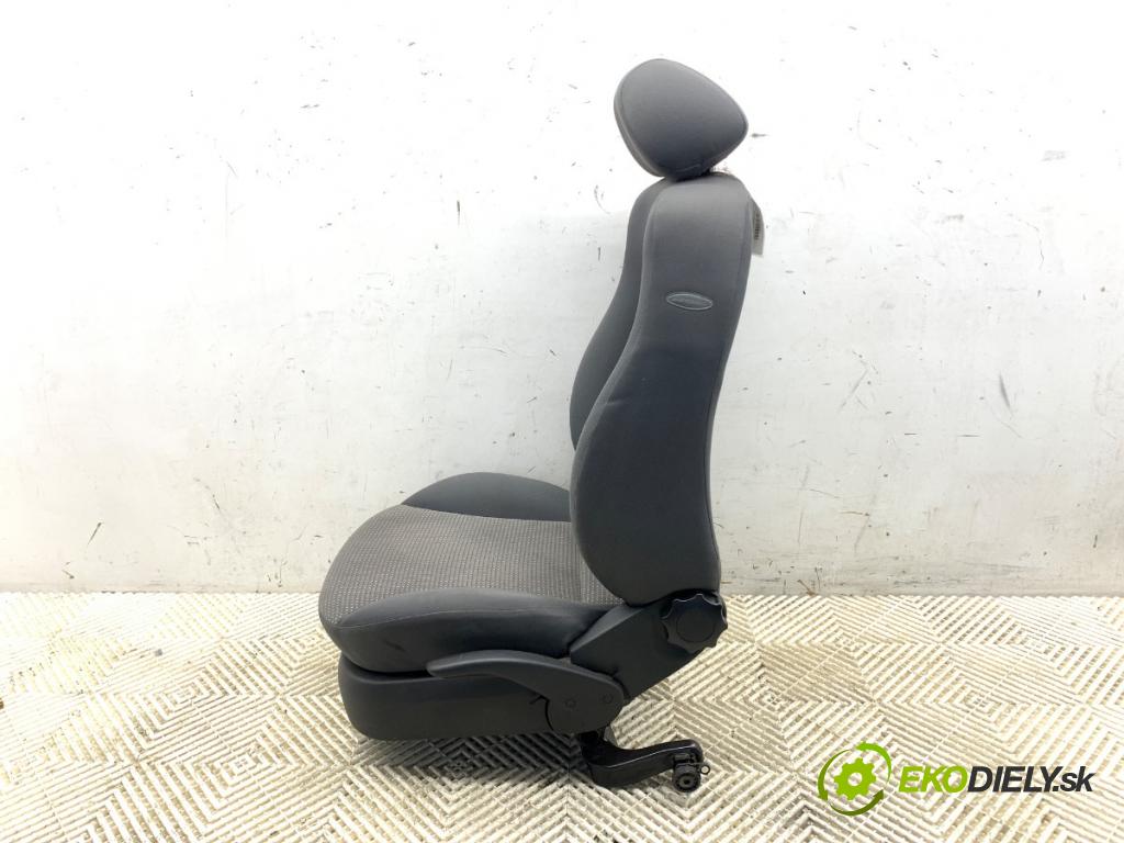 SEAT TOLEDO II sedan 2003 81 kW 1.9 TDI 1896 Sedadlo ľavy predný