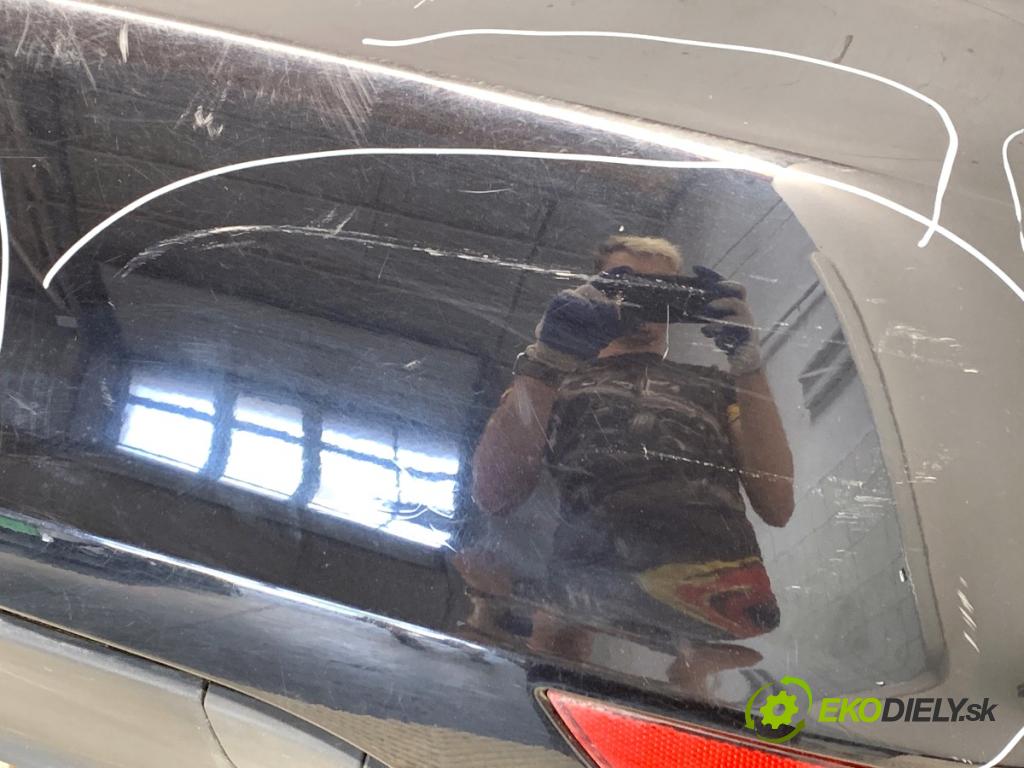 VW GOLF VI liftback 2012 66 kW 1.6 TDI 1598 Nárazník zad  (Kľučka dverí ostatné)