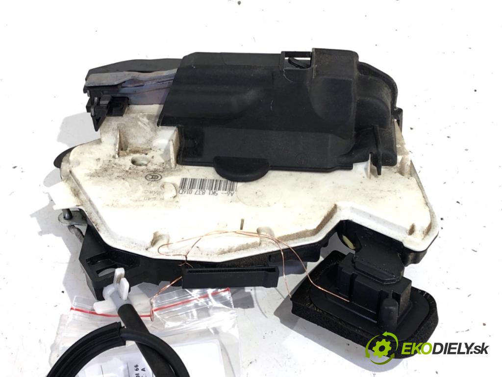 VW GOLF VI liftback 2012 66 kW 1.6 TDI 1598 zámok dveře pravý přední část 5K1837016D