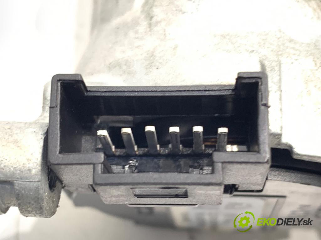 VW GOLF VI liftback 2012 66 kW 1.6 TDI 1598 spinačka 1K0905865A (Spínacia skrinka)