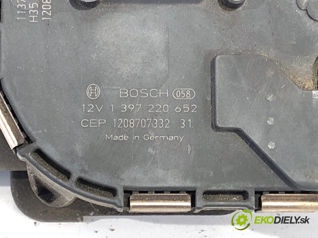 VW GOLF VI liftback 2012 66 kW 1.6 TDI 1598 mechanismus stěračů přední část 5K1955023 (Motorek stěračů přední)