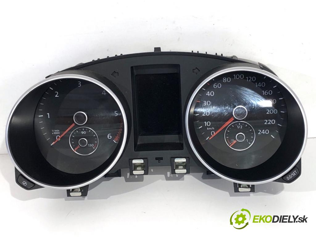 VW GOLF VI liftback 2012 66 kW 1.6 TDI 1598 prístrojovka 5K0920872A (Přístrojová deska)