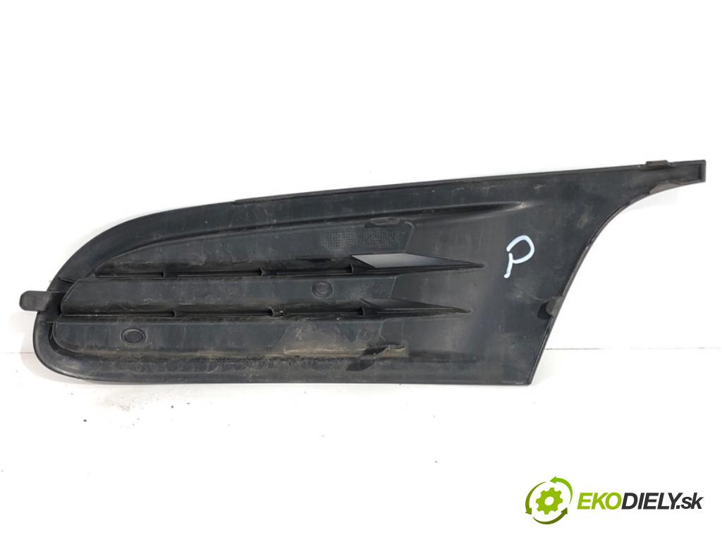 VW GOLF VI liftback 2012 66 kW 1.6 TDI 1598 mří nárazníka pravý přední část 5K0853666A