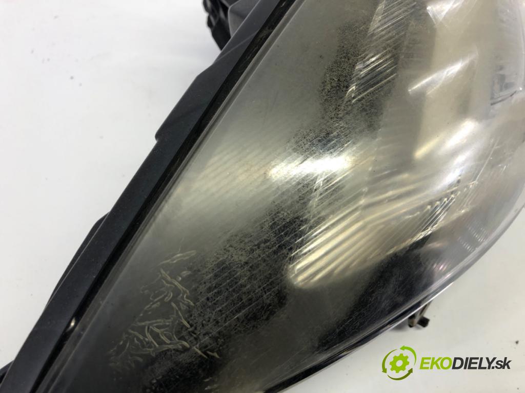 OPEL INSIGNIA A Kombi 2010 118 kW 2.0 CDTI (35) 1956 světlomet pravý přední část BI-XENON 13226793