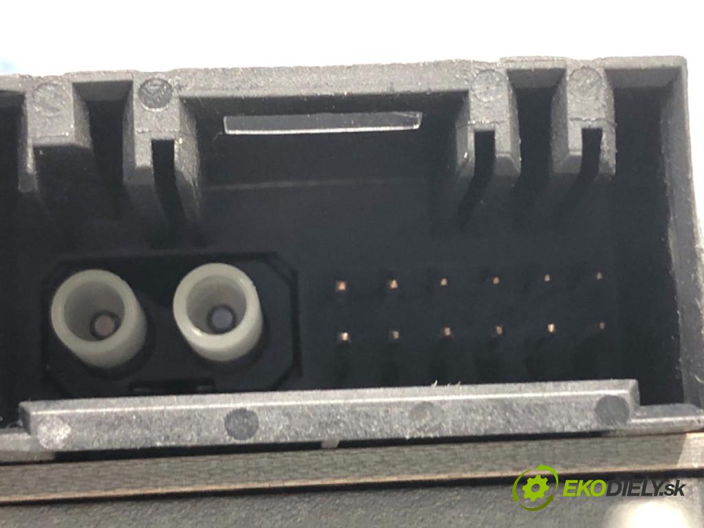 PEUGEOT 407 SW Kombi 2006 100 kW 2.0 HDi 135 1997 Dislpej 9661552380 (Prístrojová doska)