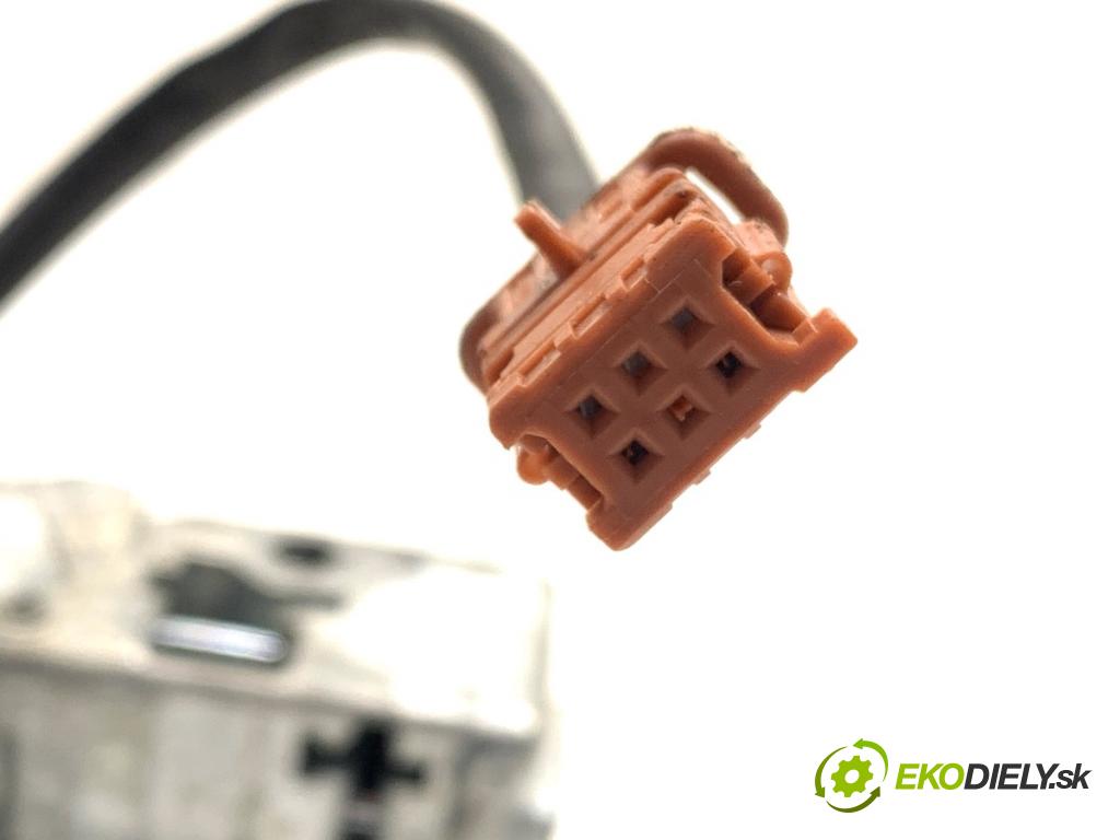 PEUGEOT 407 SW Kombi 2006 100 kW 2.0 HDi 135 1997 spinačka 9648445180 (Spínacia skrinka)