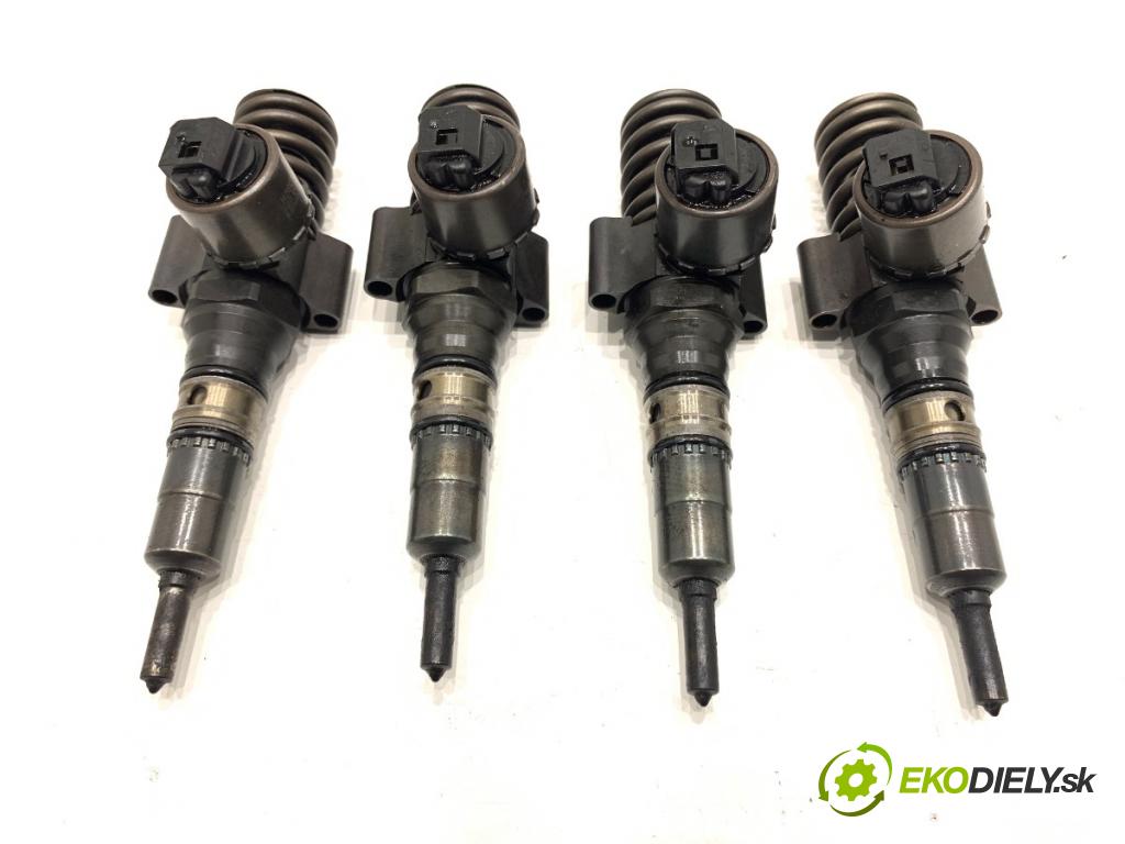 AUDI A3 8P liftback 2004 103 kW 2.0 TDI 1968 vstrekovače 0414720404