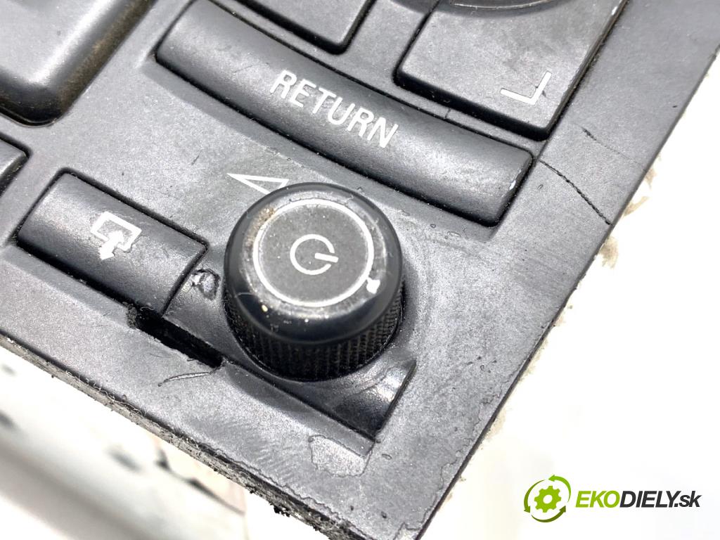 AUDI A3 8P liftback 2004 103 kW 2.0 TDI 1968 RADIO Navigácia 8P0035192A (Audio zariadenie)