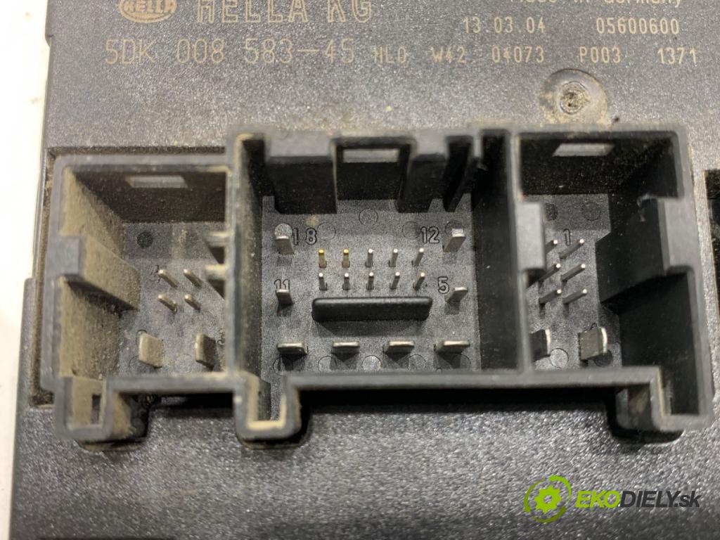 AUDI A3 8P liftback 2004 103 kW 2.0 TDI 1968 Modul komfortu 8P0959433 (Modul komfortu)
