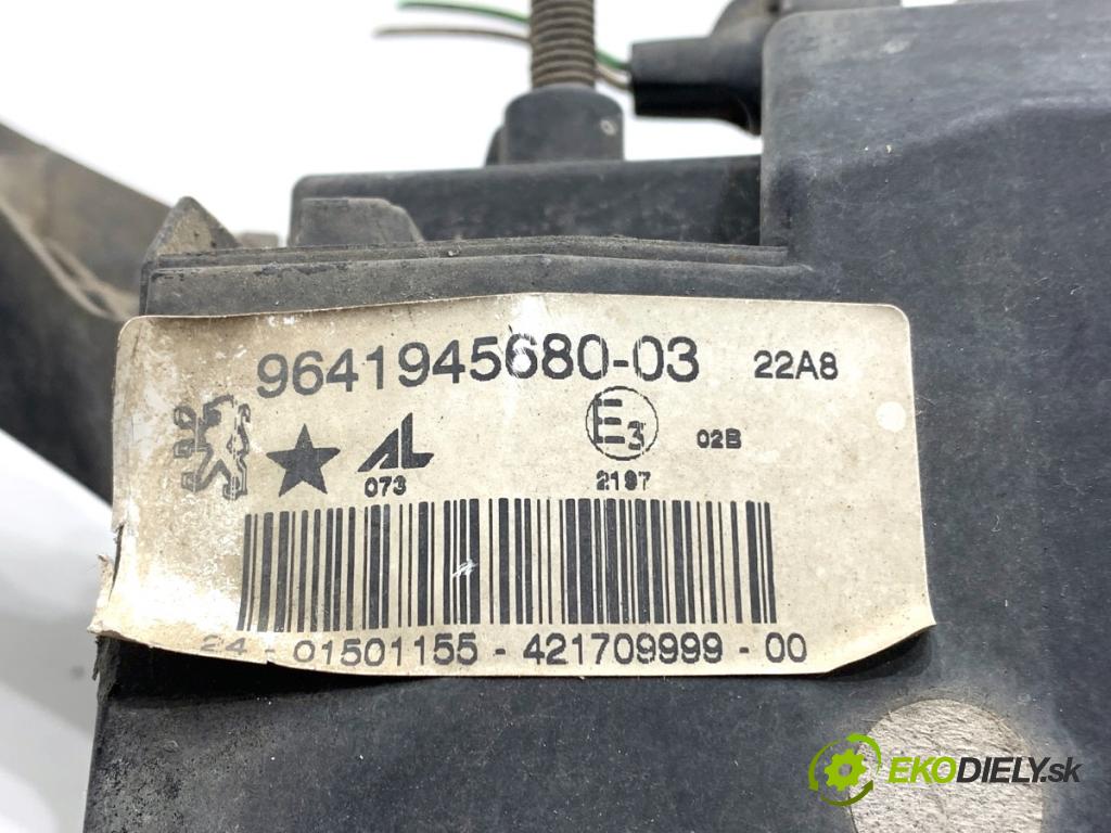 PEUGEOT 407 SW Kombi 2006 100 kW 2.0 HDi 135 1997 hmlové svetlo, hmlovka levý přední část 9641945680