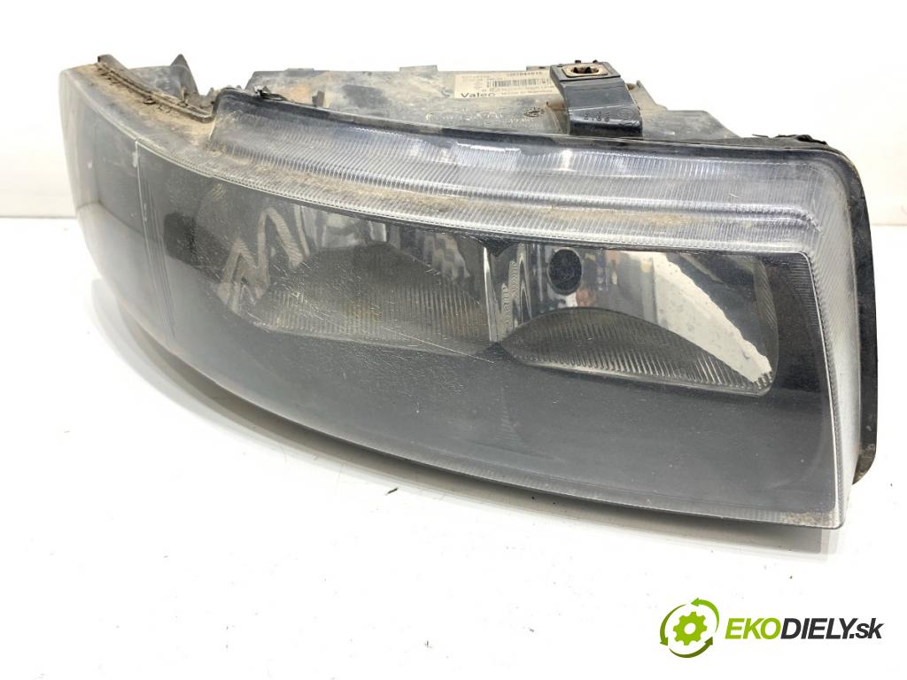 SEAT LEON I liftback 2000 132 kW 1.8 20V T 1781 Svetlomet pravy predný 1M1941016