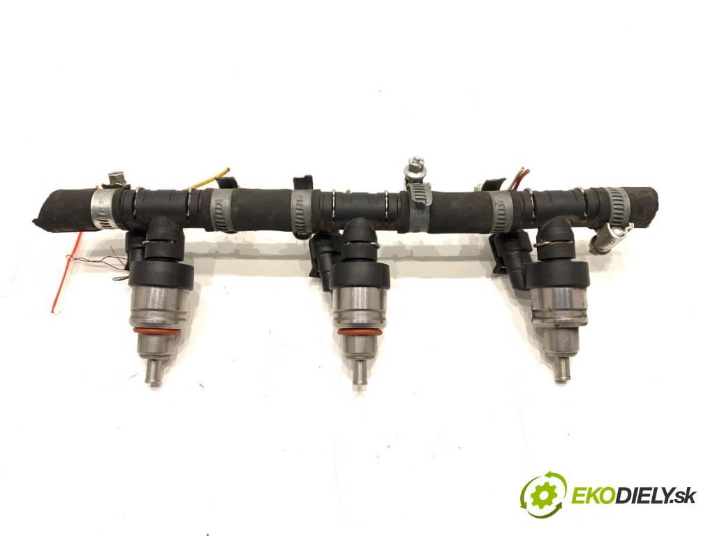 SEAT LEON I liftback 2000 132 kW 1.8 20V T 1781 vstrekovač LPG YETI