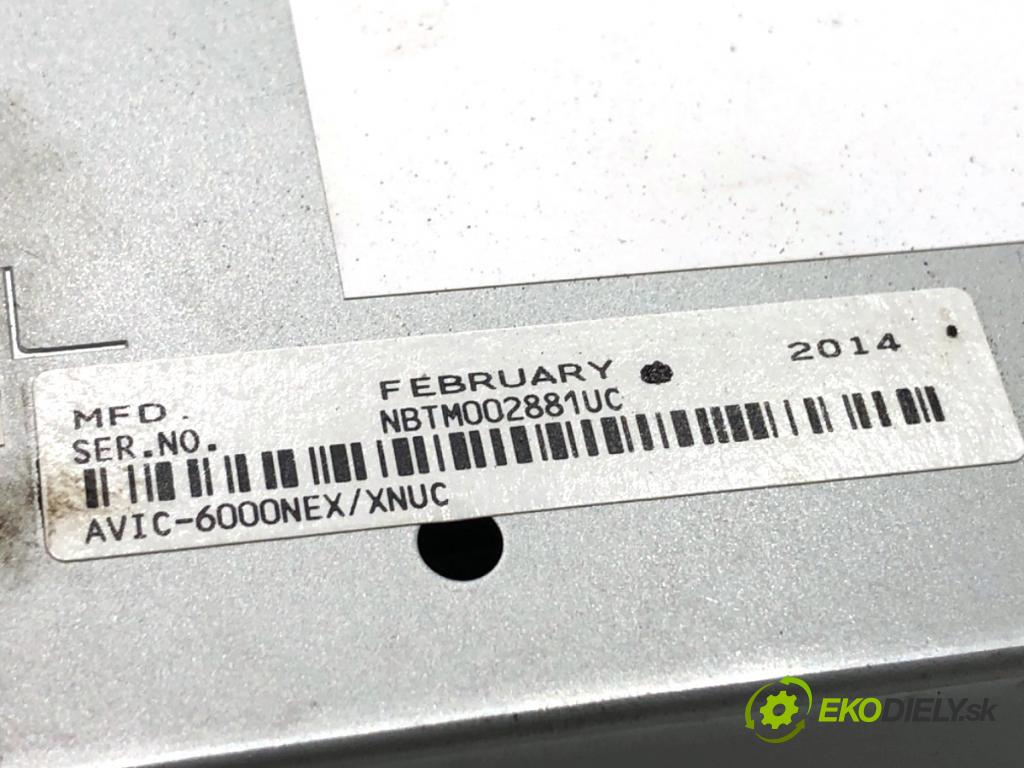SUBARU IMPREZA III WRX sedan 2015 221 kW 2.0 AWD 1998 RADIO Navigácia AVIC-6000NEX (Audio zariadenie)